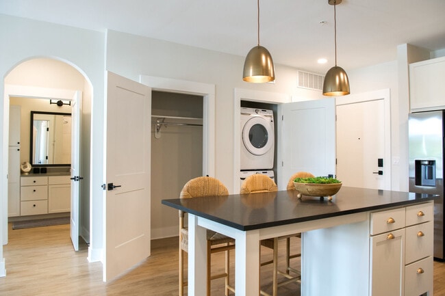 NOVEL University Place by Crescent Communities, Charlotte, NC 28262 - photo 3