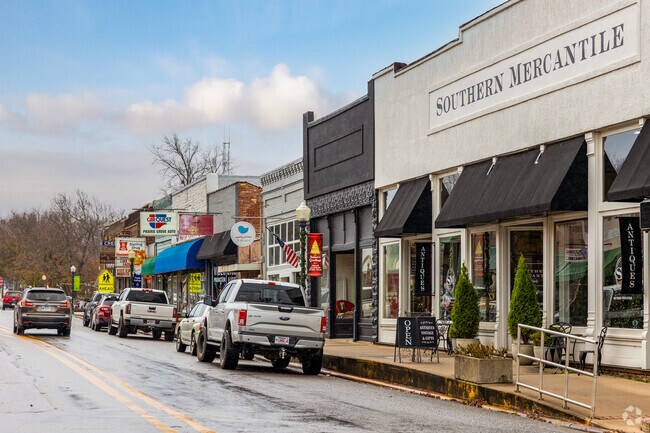 Downtown Prairie Grove and is home to several antique malls and boutiques.