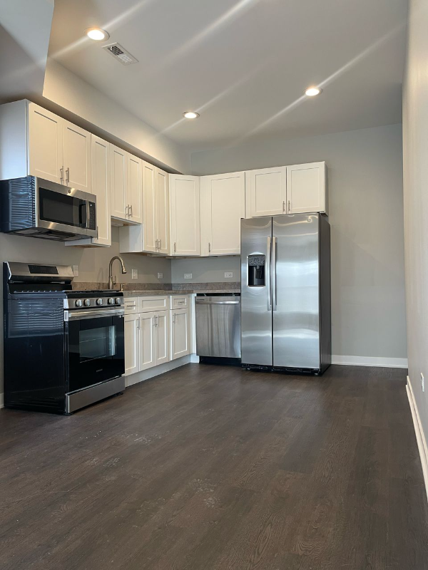 4753 S St Lawrence Ave Unit 2, Chicago, IL 60615