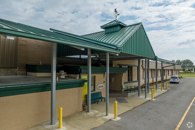 Owen Cross Roads Elementary is a Pre-K through 6th grade school in Madison County Alabama.