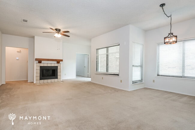 3614 Riverhead Dr, Arlington, TX 76015 - photo 4