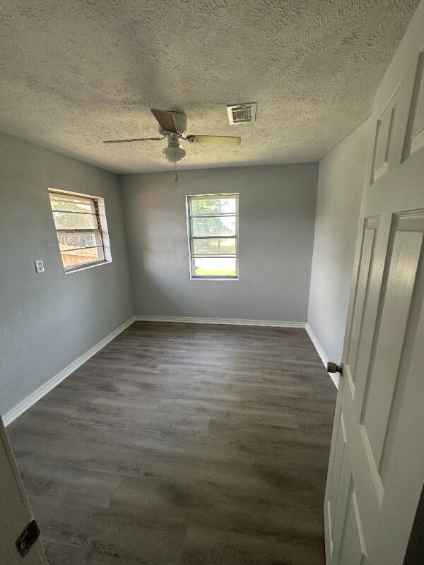 222 E 38th St, Texarkana, AR 71854 - photo 6