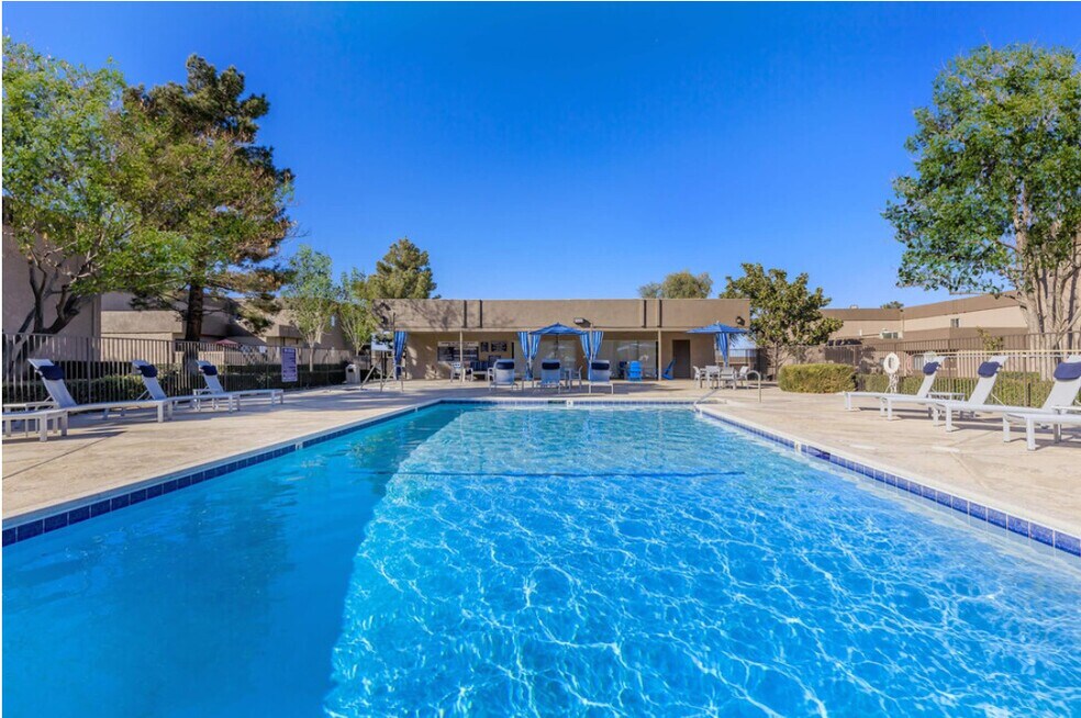 Sunset View Apartments 9919 Topaz Ave, Hesperia, CA