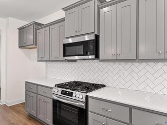 26910 Kyle Ln, Athens, AL 35613