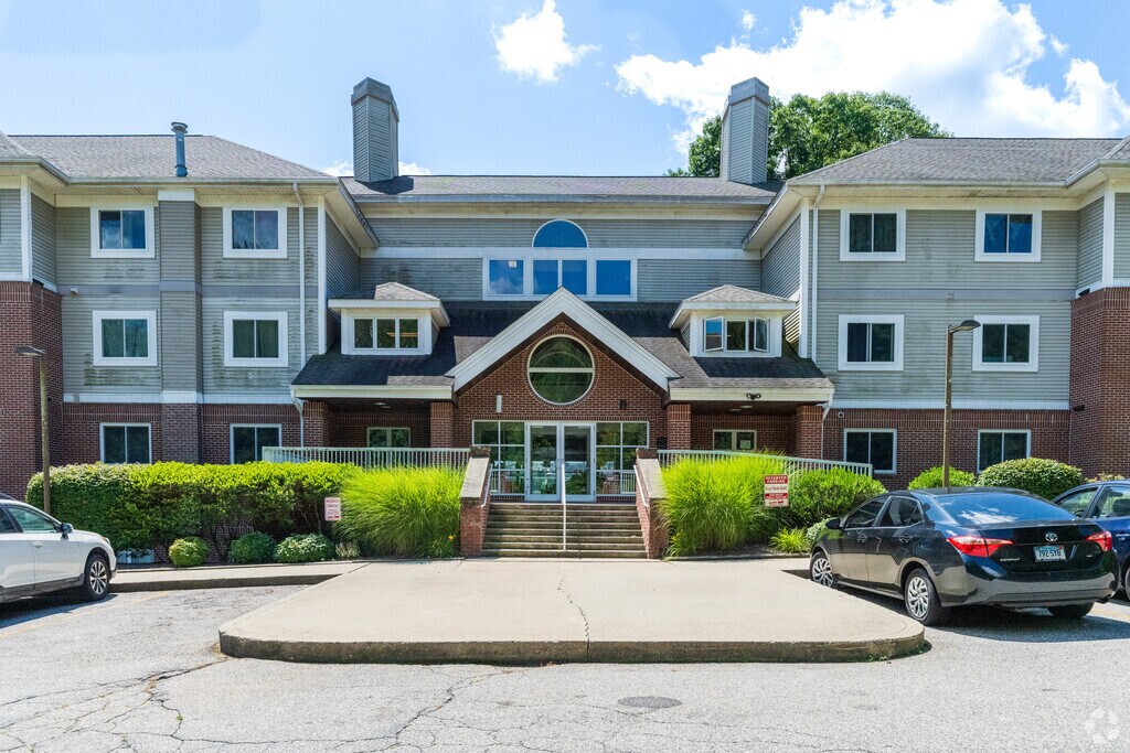 Mayflower Early Learning Center provides a full schedule of activities that stimulate the mind.