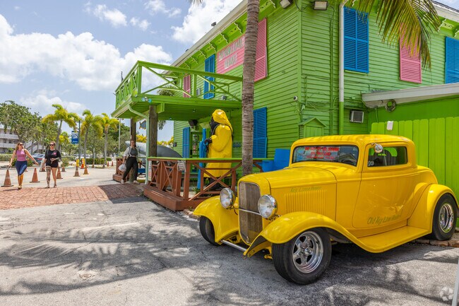 South Palm Beach residents enjoy dining at the famous Old Key Lime House.