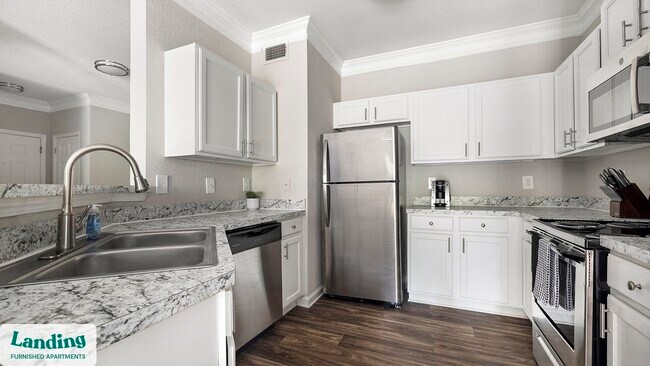 700 Rock Quarry Rd unit 608, Stockbridge, GA 30281 - photo 6