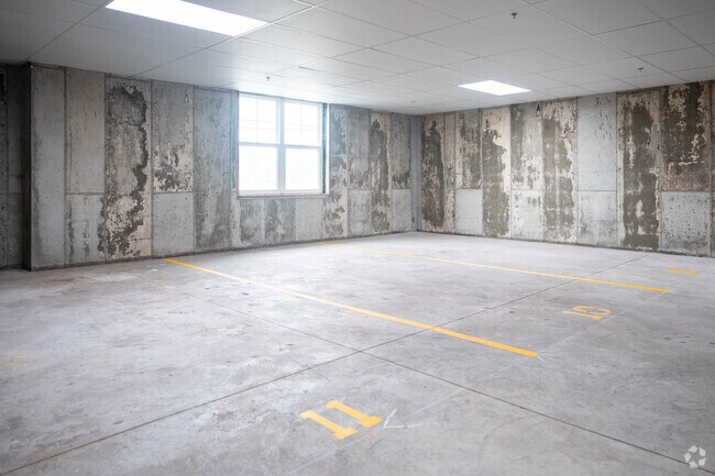 329 Totowa Rd, Totowa, NJ 07512 - photo 5