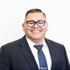 Agent Photo