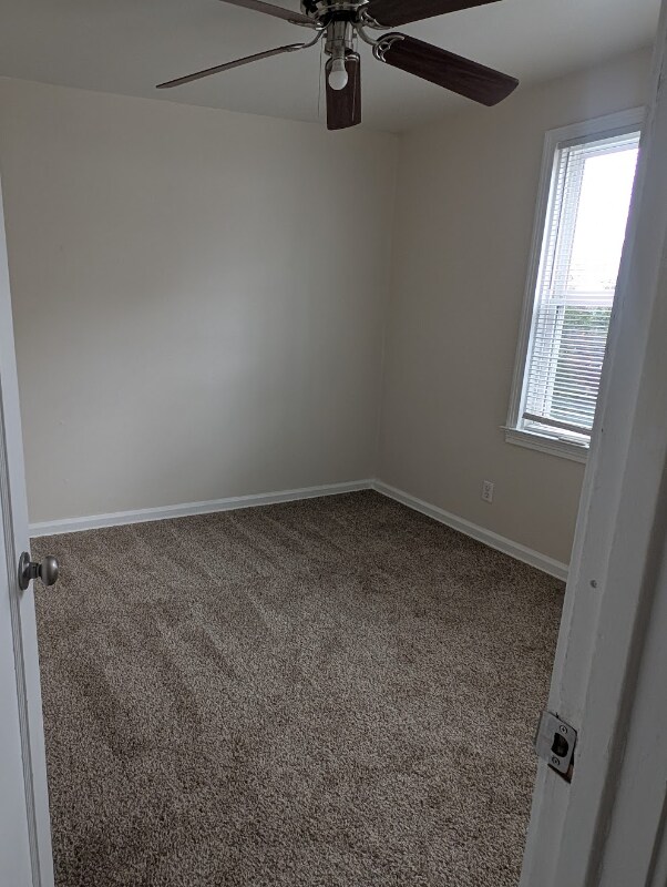 317 W Harrison St, Colorado Springs, CO 80907 - photo 7