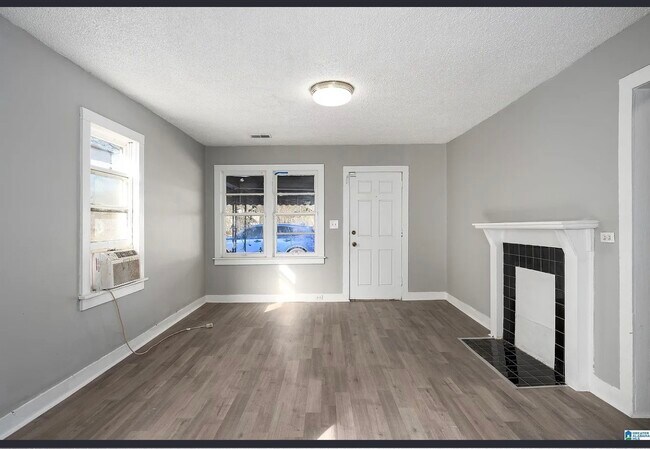 1825 18th St Ensley, Birmingham, AL 35218 - photo 2