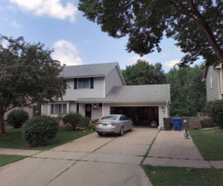 3706 SE 19th St, Des Moines, IA 50320