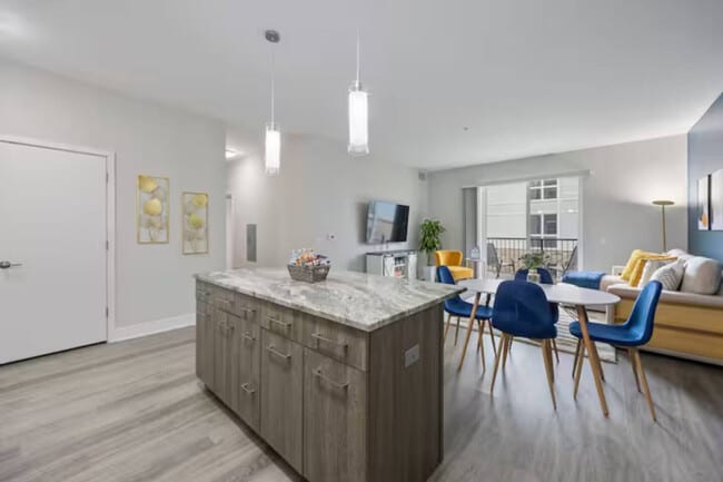 28294 Ferry Rd unit ID1366987P, Warrenville, IL 60555 - photo 3