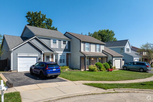 Smaller duplex homes can be found in Tullamore.
