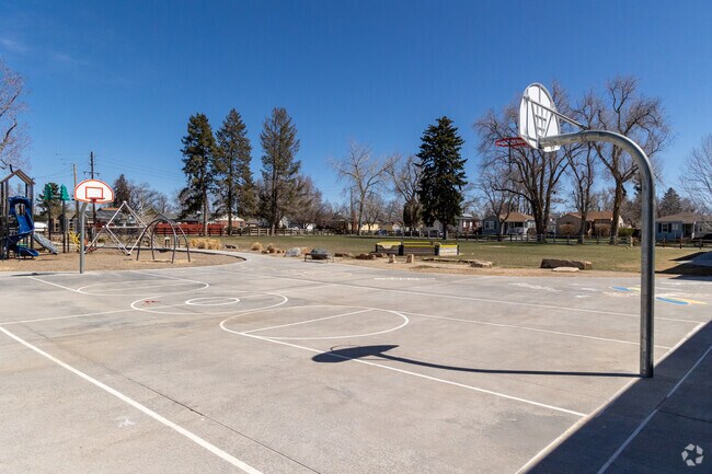 Cherrelyn Elementary School Basketball Court