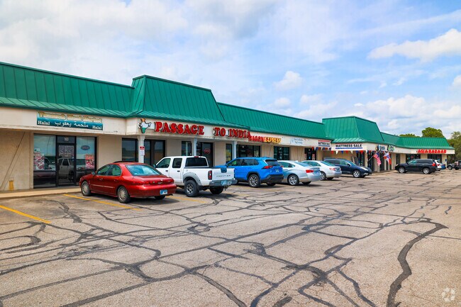 You can find several different local shops and restaurants in Crestview Heights.