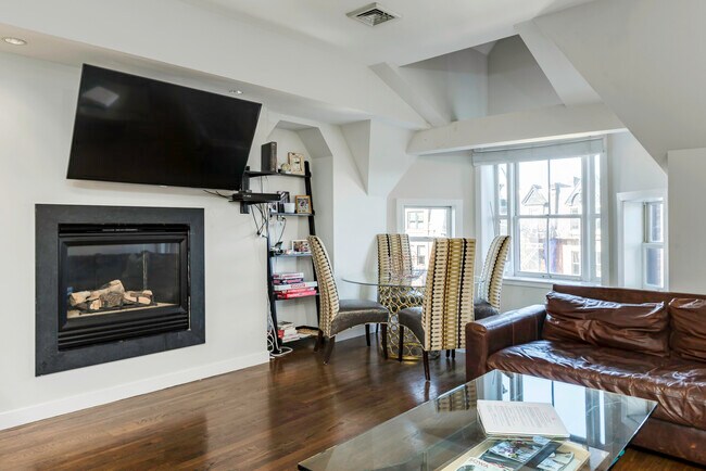 252 Newbury St unit 5, Boston, MA 02116 - photo 2