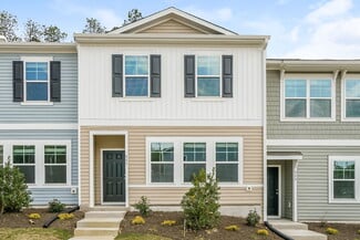 557 Landing View Dr, Eagle Rock, NC 27591