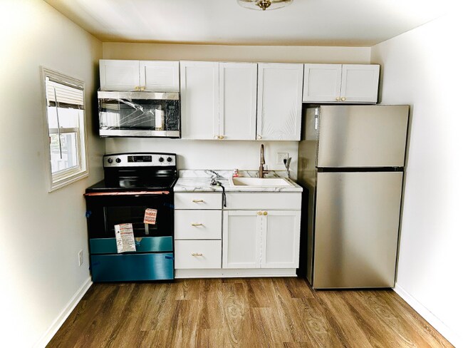 110 W Willow Dr unit D, South Bend, IN 46637 - photo 5