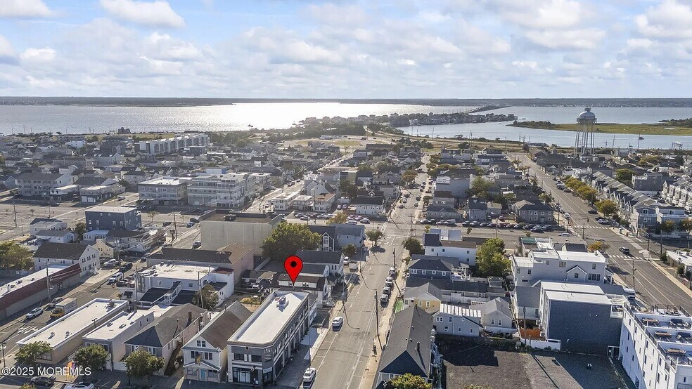 111 Blaine Ave unit 2nd floor, Seaside Heights, NJ 08751 - photo 1