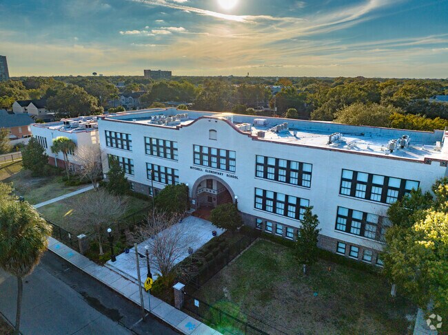 Mitchell Elementary School has 2 floors.