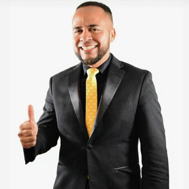 Agent Photo