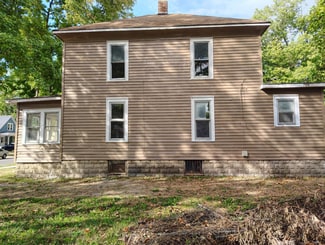 1836 S 2nd St, Springfield, IL 62704