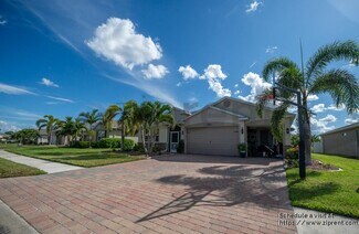 2626 Corona Ln, Cape Coral, FL 33909