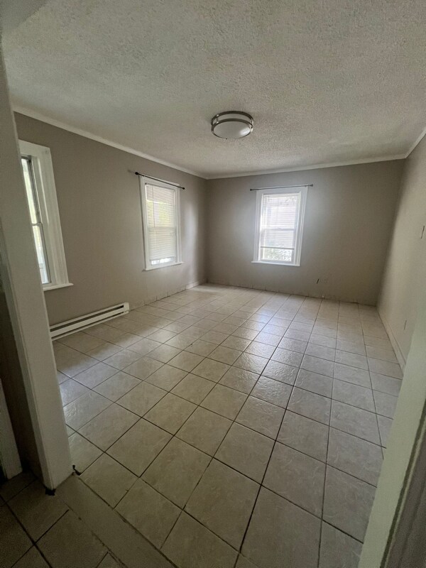 367 Zion St unit 1, Hartford, CT 06106 - photo 5