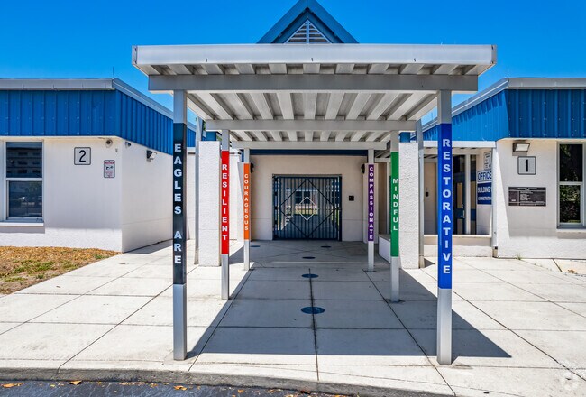 Richard L. Sanders school is a very intimate school with a student-teacher ratio of 3-1.