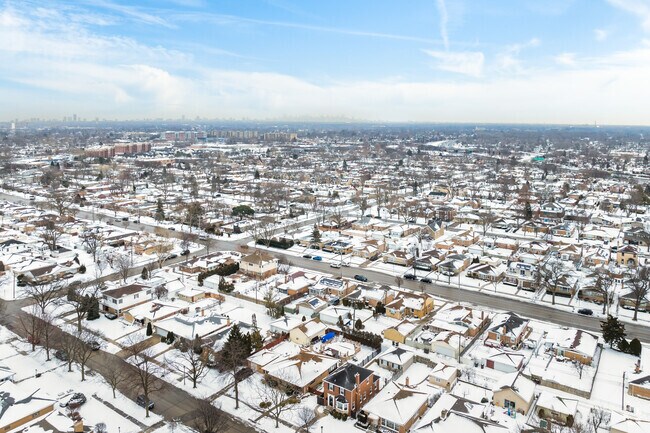 The Southwest Skokie neighborhood is located northwest of downtown Chicago.