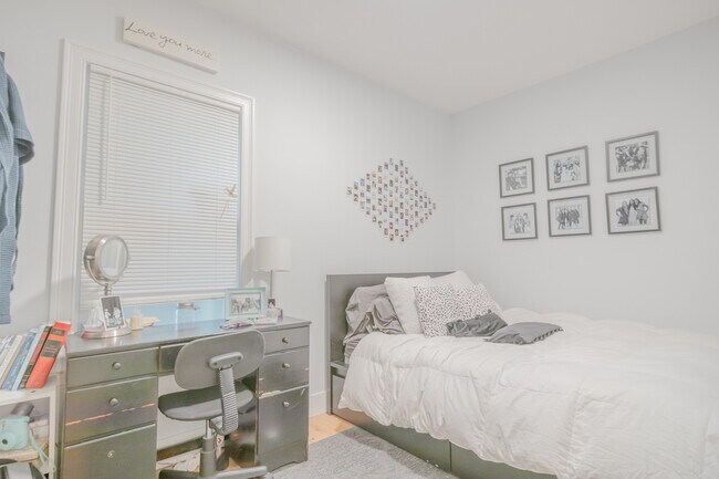 219 Bennington St unit 3, Boston, MA 02128 - photo 6