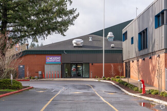 The main student entrance to Lynch Meadows Elementary School.