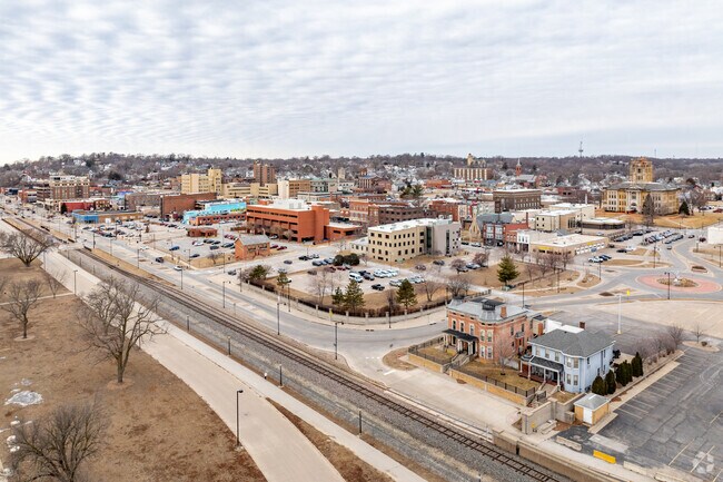 Muscatine is built into the river valley hills overlooking the Mississippi River.