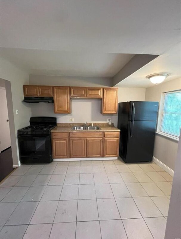 119 Dundee Cir, Saint Louis, MO 63137 - photo 3