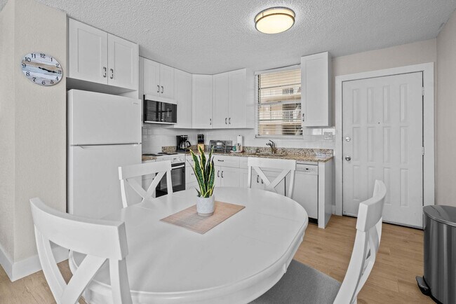 5800 Bonita Beach Rd SW unit FL4-ID1352874P, Bonita Springs, FL 34134 - photo 5