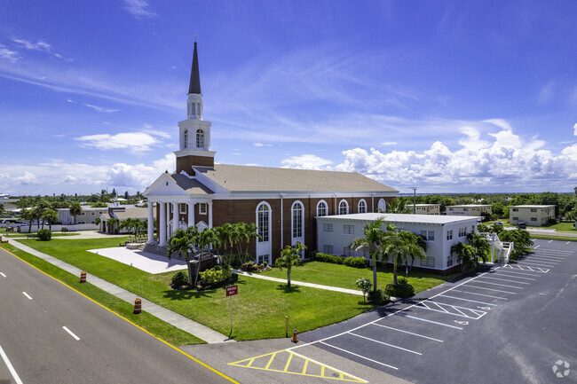 Cocoa Beach Christian School nurtures students to achieve their best through faith and education