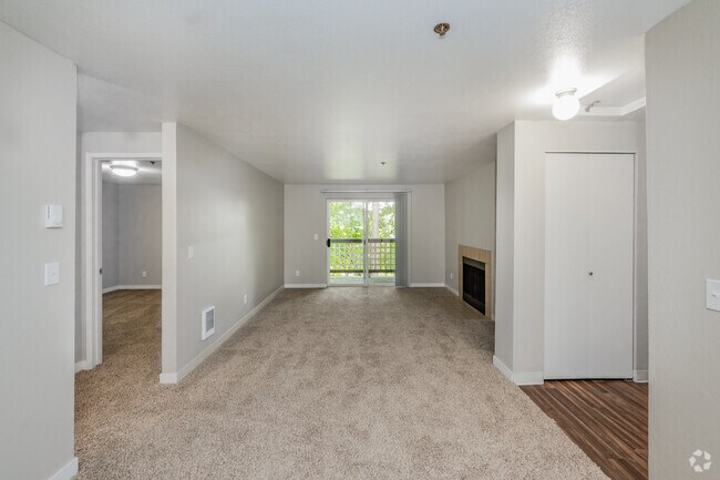 2BR, 1BA - 864SF - Living Room