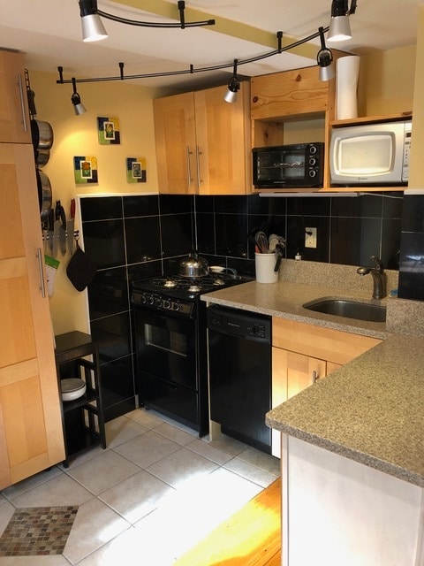 Kitchen is fully stocked and ready for cooking