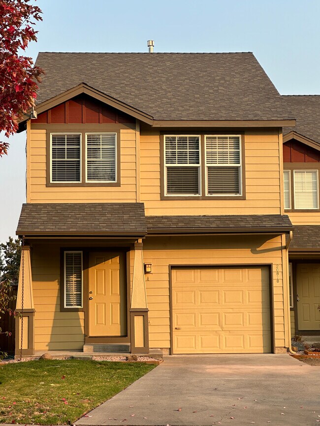 20878 Nova Loop Unit 1, Bend, OR 97701