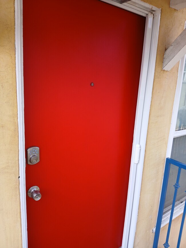 10232 S 8th Ave unit 1, Inglewood, CA 90303 - photo 2