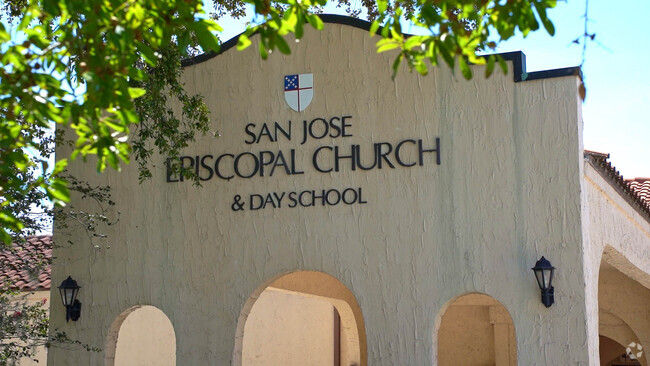 The rear entrance to San Jose Episcopal Day School.