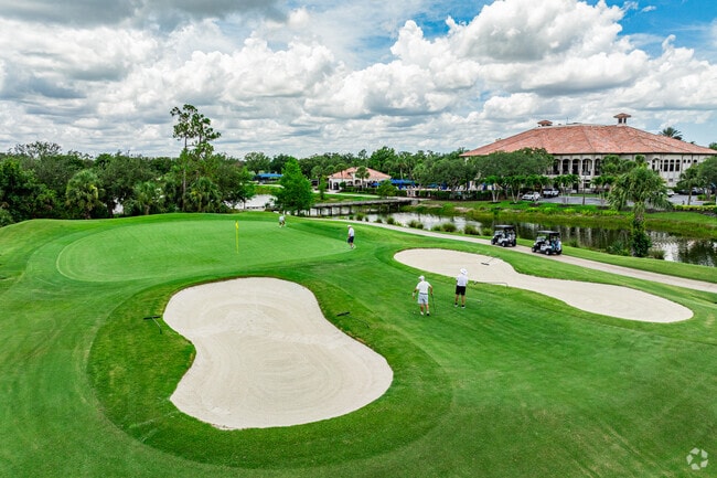 Grandezza has a beautifully maintained 18-hole golf course.