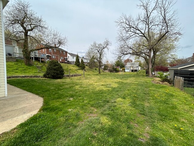 505 Hawke St unit 1, Fredericksburg, VA 22401 - photo 4