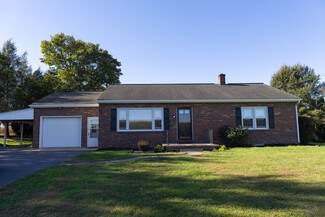 1988 W Main St, Ephrata, PA 17522