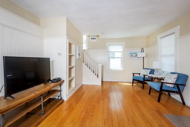 15 L St, Hampton, NH 03842 - photo 5