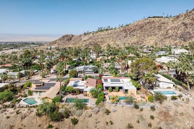 Many homes in Araby Cove feature pools to escape the desert heat