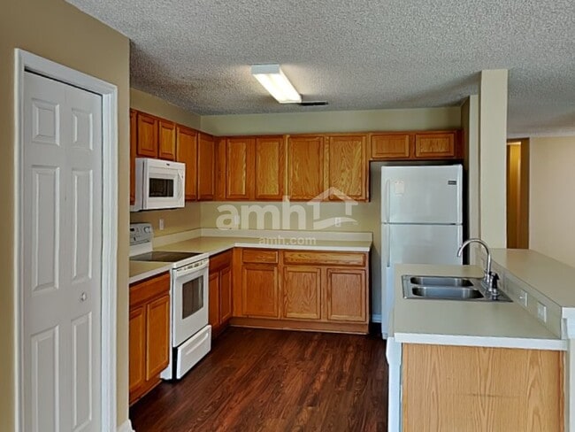 14610 Rockledge Grove Ct, Orlando, FL 32828 - photo 4