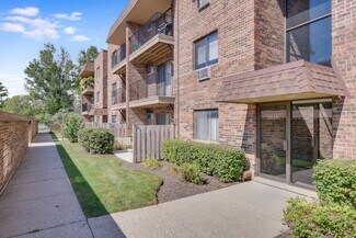 3531 Central Rd Unit 1, Glenview, IL 60025