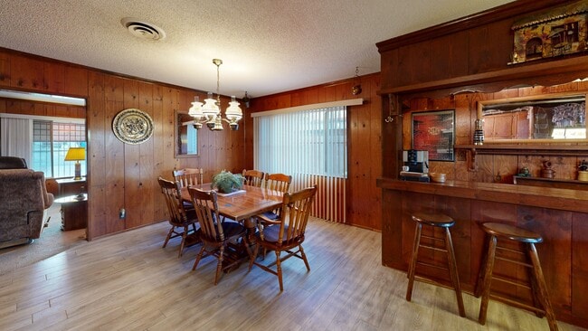 3158 Palmdale St, Las Vegas, NV 89121 - photo 2